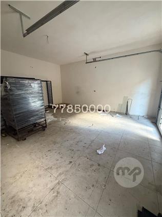 Fgura Shop/Office with Class 4B permit., Fgura