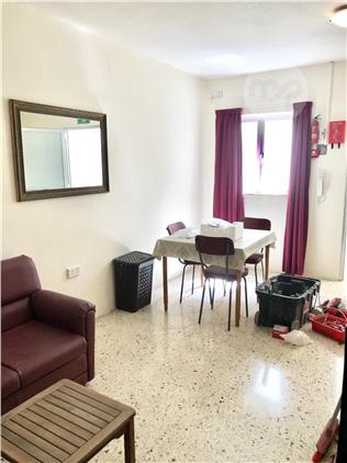 Qawra Apartment, Bugibba