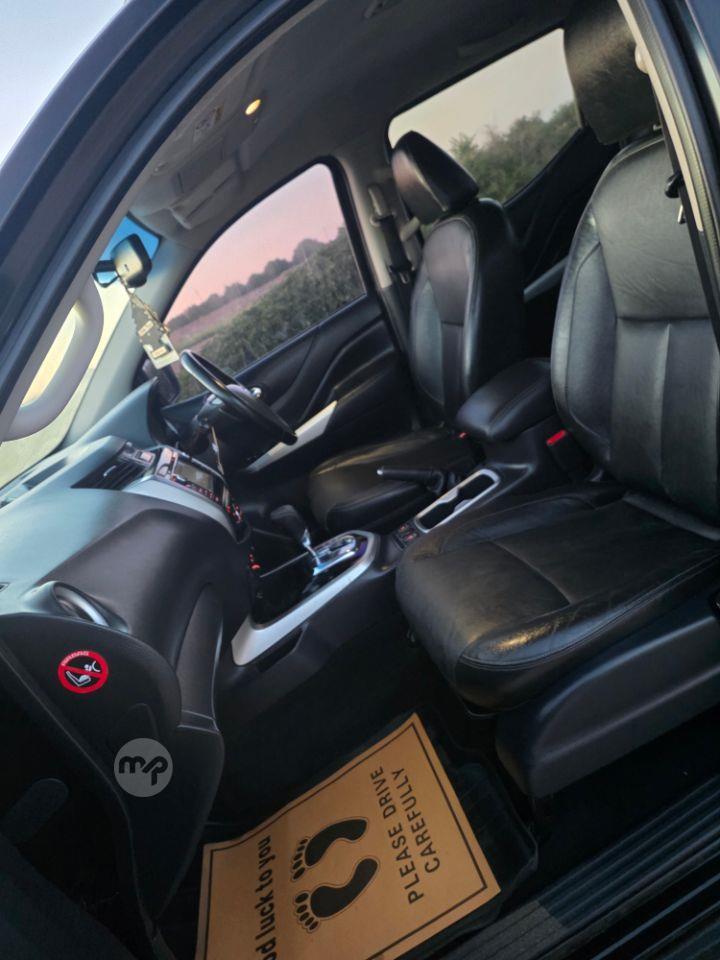 Nissan Navara Tekna | Maltapark