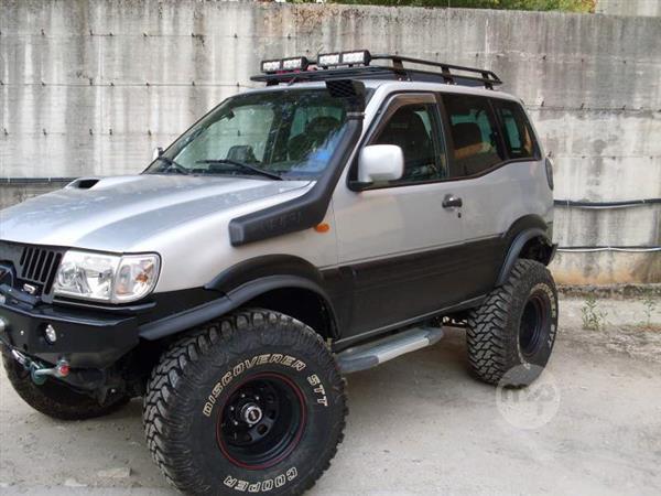 Nissan terrano shop off road parts
