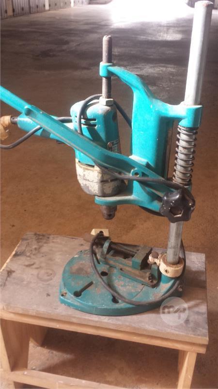 Old black and decker drill deals