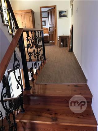 BARGAIN!! PET FRIENDLY THREE BEDROOMS TERRACED HOUSE WITH DRIVE-IN - MOSTA, Mosta