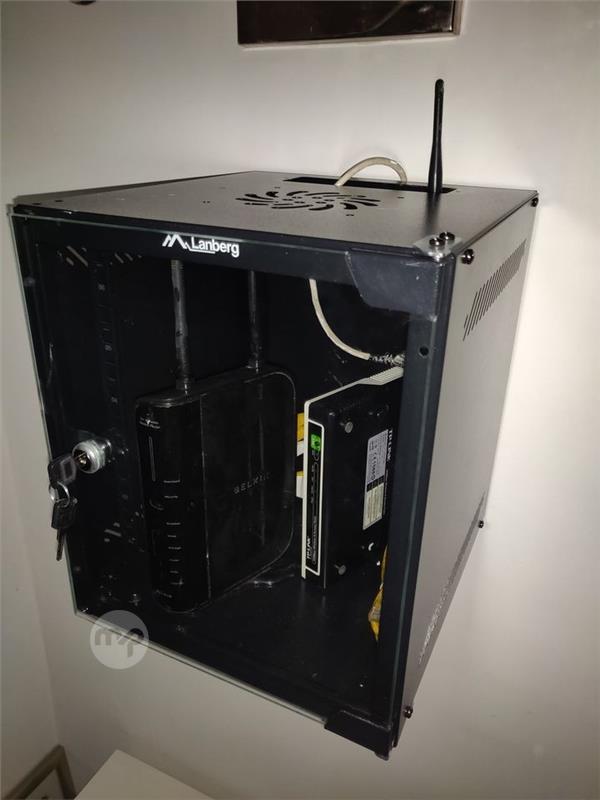 New Network cabinet - rack 10