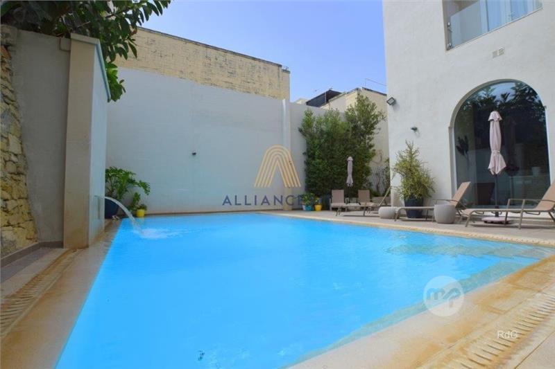 Balzan Townhouse + POOL For Sale Maltapark