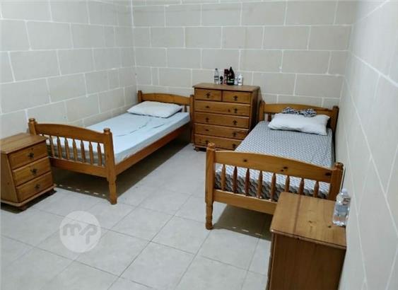 3 bedroom apartment in Marsalforn Gozo for long let ..brand new - View 4