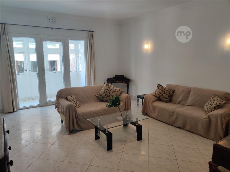 THREE BEDROOMS APARTMENT SLIEMA Maltapark