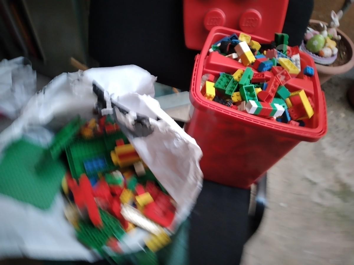 Large Job Lot Of Vintage Lego Mixed Bricks Maltapark
