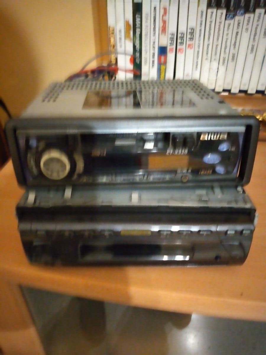 2 x Aiwa Ctx320 Stereo Car Cassette .JVC KD glll Maltapark