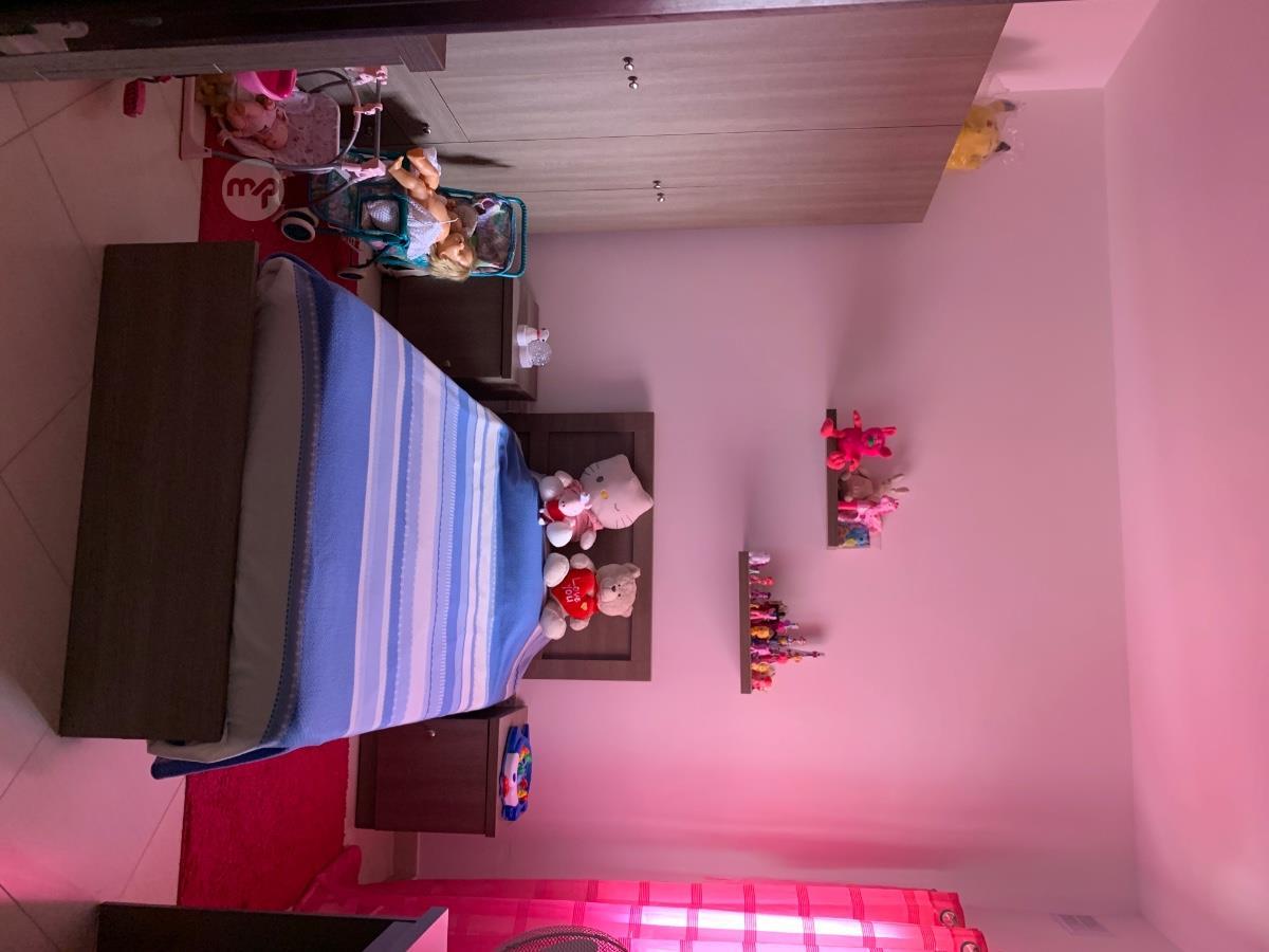 Luqa 3 bedroom apartment Maltapark