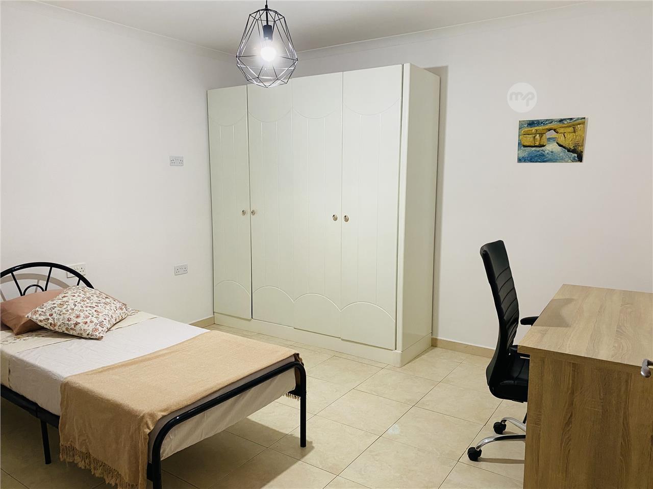Room for rent in a shared apartment. Maltapark