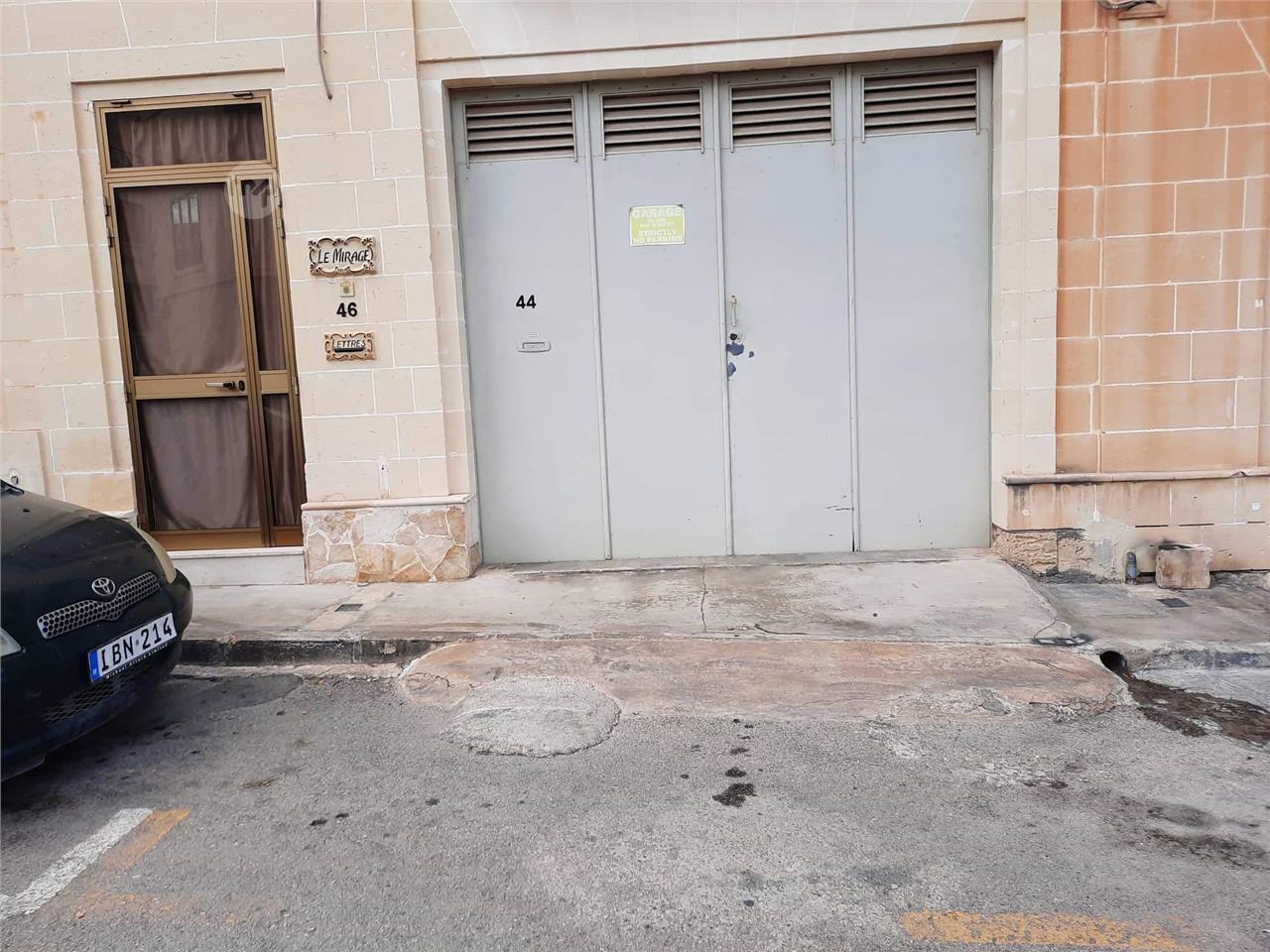 Garage for sale Maltapark