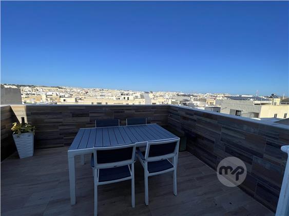 Duplex penthouse, Birkirkara