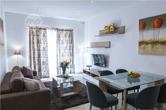 SLIEMA - 1 DOUBLE BEDROOM WITH ENSUITE - ROOM NOT A FLAT, Sliema