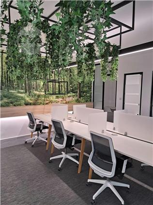 Office Desk - View 4