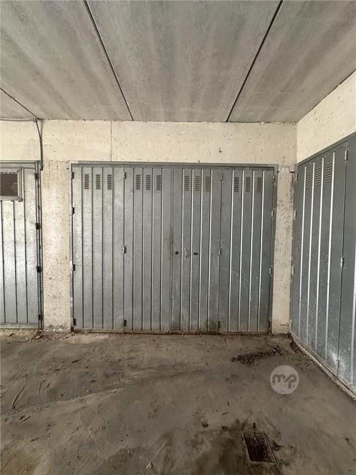 2 car garage for sale in mosta Maltapark