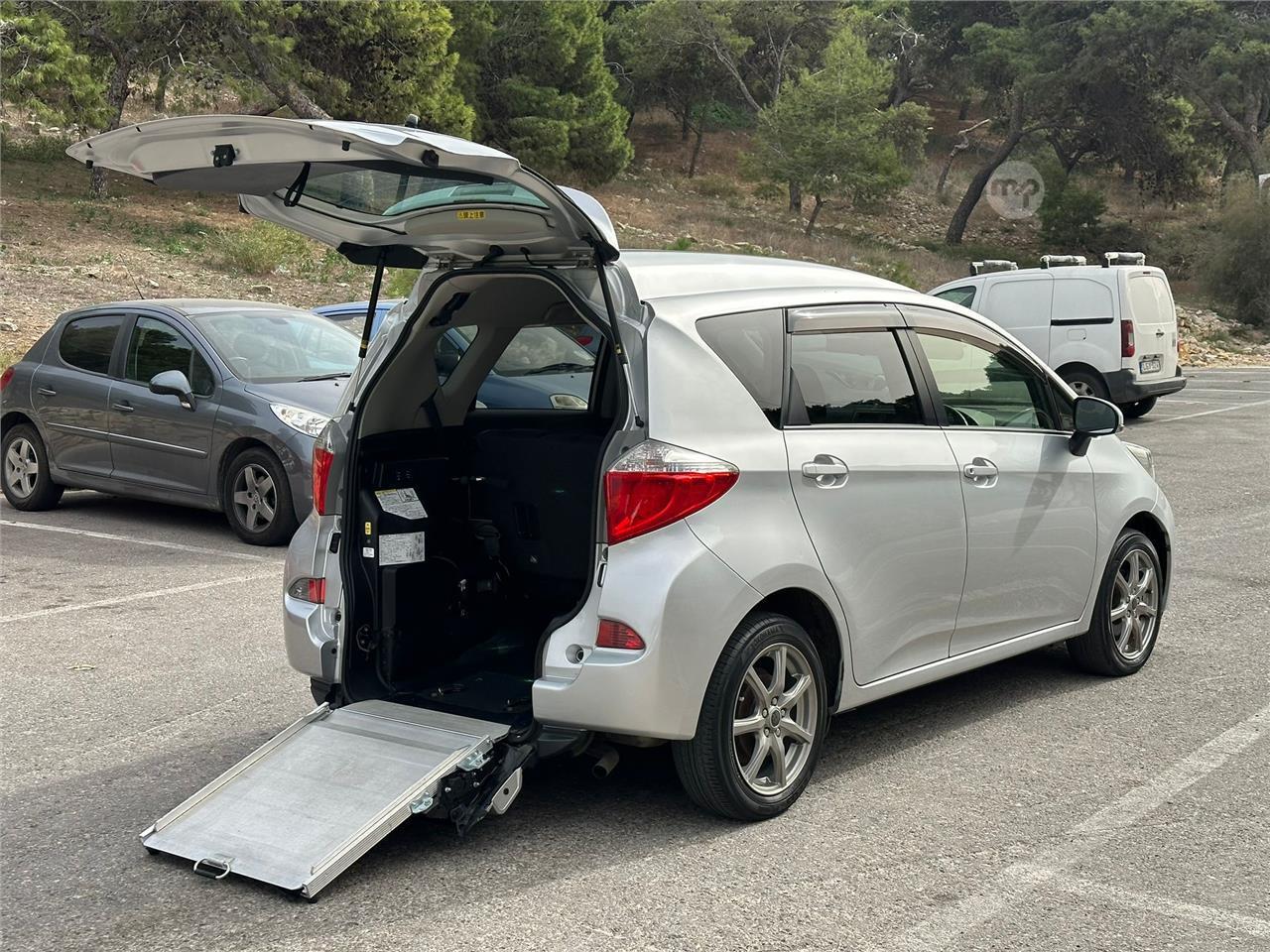 0% DEPOSIT ACCEPTED! TOYOTA RACTIS W/C (WHEELCHAIR ACCESSIBLE) 2014 ...