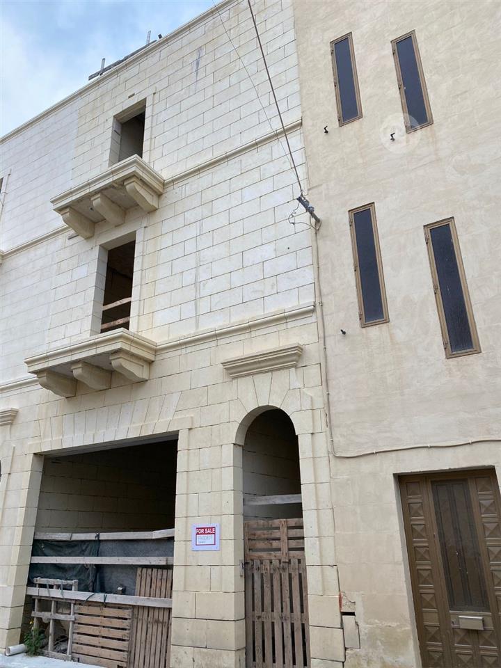 Shell Form House Townhouse-shell form. | Maltapark
