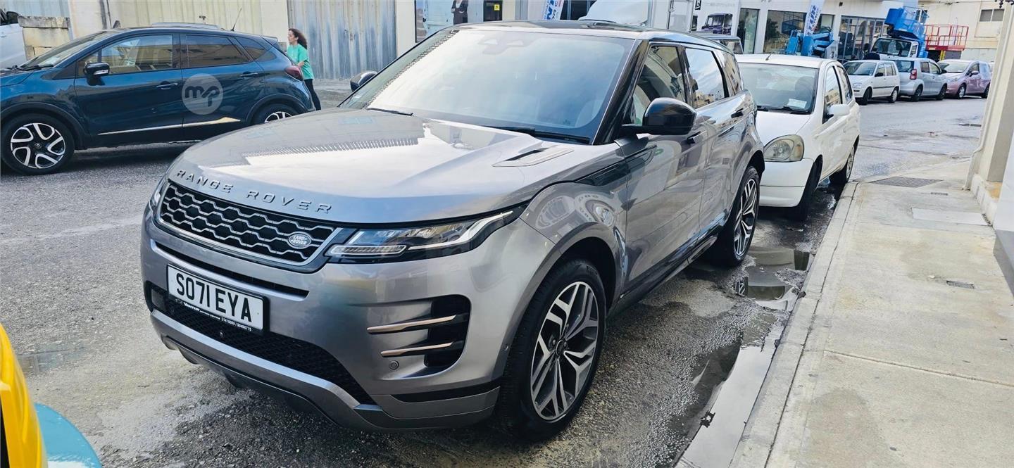 Range Rover Evoque 1.5 P300e / 2021 -The Luxury Compact SUV | Maltapark