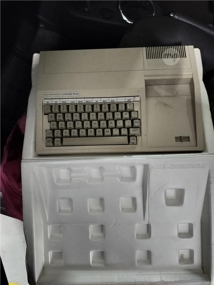 Vintage Texas Instruments Computer TI-99/4A White Game Console | Maltapark