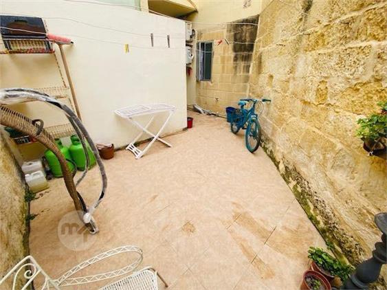 Birzebbugia 2 Bedroomed Maisonette To Let, Birzebbugia