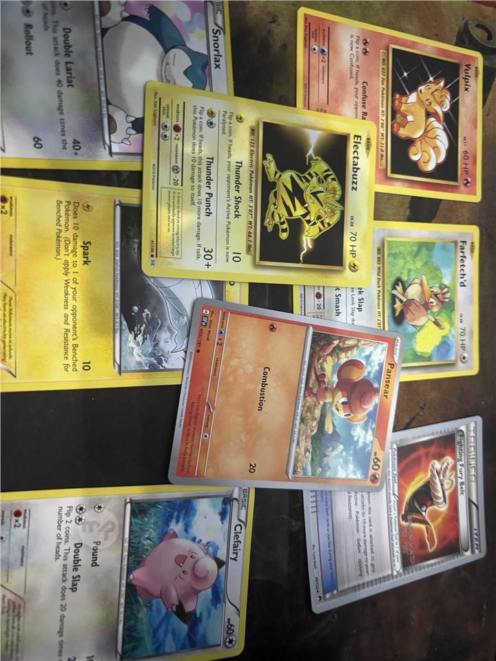 Random Lot of Pokemon cards - 2001 - 2025 | Maltapark