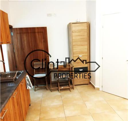 ST. JULIAN'S TOP FLOOR STUDIO APARTMENT (BILLS INLCUDED !!) - View 5