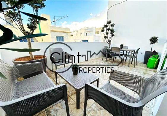 GZIRA ONE DOUBLE BEDROOM PENTHOUSE, Gzira